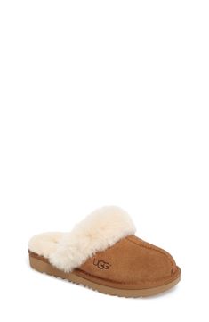 Ugg Cozy, Transition Outfits, Shoe Inspo, Christmas Wishlist, New Trends, Slide Slipper, Star Fashion, Cute Shoes