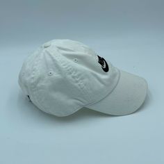 About this item Condition: Pre-owned: Seller Notes: “Pre-owned item in good condition Brand: Nike a well know apparels, accessories, shoes brand that started off from Oregon. Size: Adjustable Department: Men Style: Baseball Cap Color: White Nike Baseball Cap, One Size Fits Most, Nike Cotton Baseball Cap For Sports, Adjustable Nike Cotton Hat, Nike Cotton Baseball Cap, Nike Adjustable Six-panel Baseball Cap, Style Baseball Cap, Shoes Brand, Hat Cap, Baseball Hat