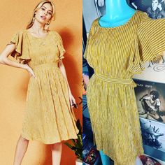 New Band Of Gypsies Yellow Ruffle Tie Striped Cotton Dress Size: Small Chest: 19 Inches Waist: 13-13.5 Length: 43 Inches Cute Adorable Girly Dress 100% Cotton Nwot Retail: $139 Yellow Ruffled Midi Dress For Casual Wear, Yellow Midi Dress With Ruffles For Casual Wear, Yellow Midi Dress With Ruffles For Casual Occasions, Vintage Ruffle Midi Dress For Brunch, Retro Pleated Summer Dresses, Vintage Ruffled Midi Dress For Brunch, Vintage Midi Dress With Ruffles For Brunch, Retro Ruffle Dresses For Brunch, Retro Ruffled Dresses For Brunch