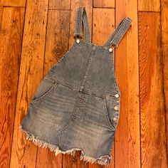 Denim Overall Dress With Adjustable Straps. Never Worn. Medium Wash Denim Dress With Frayed Hem, Distressed Medium Wash Cotton Denim Dress, Distressed Medium Wash Denim Dress, Denim Overall Dress, Free People Denim, Overall Dress, Free People Dresses, Free People Dress, Colorful Dresses