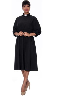 Clergy Women Pastor, Women Pastors, Clergy Women, Clergy Robes, Church Attire, Fancy Suit, Church Dress, Church Dresses, Dress 16