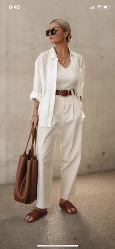 Mode Boho, Mode Inspo, 가을 패션, Fashion Mode, Mode Inspiration, White Pants, Spring Outfit, Classy Outfits