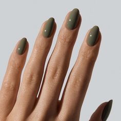 13 Sage Green Nail Ideas for a Serene Manicure Sage Nail Color, Sage Green Nail, Dark Sage Green Nails, Sage Nail Ideas, Wedding Nails Green, Sage Green Almond Nails, Dark Academia Nails, Dark Sage