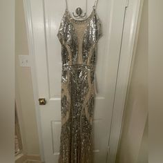 Macduggal Gown, Size 6, Silver Beaded, Great Condition Mac Duggal, Size 6 Dress, Silver Beads, Fast Delivery, Size 6, Womens Dresses, Silver, Dresses, Women Shopping