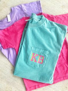 Thanks for shopping with Sassy Monograms TN🤍 Fully customizable! - Choose your size. - Choose shirt Color. - In the personalization box, add... 1.) Initials 2.) Letter 1 Color. 3.) Letter 2 Color. Example: BS Letter 1- Aqua  Letter 2- neon green DTF printed Graphic Tee With Monogram Print And Short Sleeves, Casual Cotton Monogram T-shirt, Pink Monogrammed Crew Neck Top, Pink Monogram Crew Neck Top, Pink Crew Neck Top With Monogram, Trendy Cotton Tops With Monogram Print, Pink Monogrammed Cotton Top, Pink Monogram Cotton Top, Casual Monogram Cotton Tops