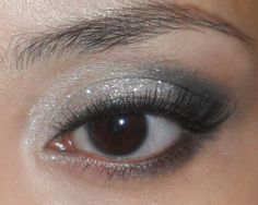 Silver Eye Makeup, Angel Makeup, Concert Makeup, Silver Makeup, Sparkle Party, Formal Makeup, Swag Makeup, Glitter Eye Makeup, Smink Inspiration