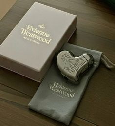 Vivienne Westwood Lighter, Vivienne Westwood Jewellery, Cool Lighters, Psychology Student, Jewelry Lookbook, Day In The Life, Dream Jewelry, Pretty Jewellery