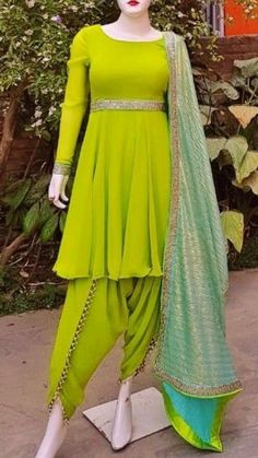 stylish dhoti salwar &peplum suit☘️🍁💕💕 Patiyala Suit, Punjabi Salwar, Parrot Green, Latest Dress Design, Salwar Designs, Patiala Salwar, Sleeves Designs For Dresses