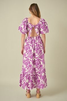 Looking for an effortless yet stylish maxi dress? Our Floral Cut-Out Maxi Dress features amazing design details that are sure to turn heads. The flattering sweetheart neckline puffy short sleeves and back cut-out make a fashion statement. Plus the entire dress is lined to make sure you're comfortable all day long. Pair with sandals and your favorite accessories and you're ready for a day of fun in the sun. Floral print Puffy short sleeves with elastic armholes Sweetheart neckline Ruched bust A-l Stylish Maxi Dress, Knit Loungewear, Strapless Bodycon Dress, Floral Print Maxi Dress, Floral Print Maxi, Tweed Dress, Leather Dresses, Fun In The Sun, Lace White Dress