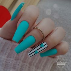 Cyan Blue Nails Acrylic, Long Acrylic Nails Summer 2024, Tirkiz Nails, Tourquise Nails Design, Bright Teal Nails, Neon Summer Nails 2023, Turquoise Gel Nails, Teal Nails Acrylic, Teal Nail Ideas