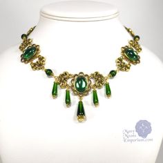 Marquise Xanthe antique gold & green Renaissance Necklace, Tudor, Elizabethan necklace , Edwardian, French Necklace Green, Edwardian Necklace, Silver Pearl Jewelry, Your Cosplay, Cosplay Jewelry, Antique Filigree, Nouveau Jewelry, Silver Pearl Necklace, Medieval Jewelry