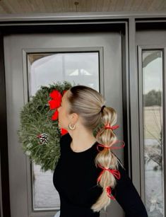 Preppy Hairstyles, Girly Hairstyles, Sport Hair, Ribbon Hairstyle, Christmas Hairstyles, Hairstyle Inspo, Work Hairstyles, Hair Stylies, Holiday Hairstyles