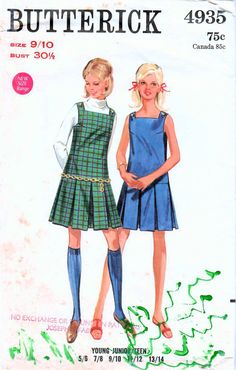 BUTTERICK 4935: Use this late 1960s vintage sewing pattern for young juniors and teens to sew a sporty jumper or sleeveless dress with drop waistline and box-pleated skirt. SIZE INFORMATION: Choose from the following pattern sizes: Young junior/Teen Size 5/6 Bust 28 inches Waist 22 inches Hip 31 inches PATTERN CONDITION: COMPLETE, USED (instructions and all pattern pieces (cut and in very good to excellent used condition)) Young junior/Teen Size 9/10 Bust 30.5 inches Waist 24 inches Hip 33.5 inc 1960s Fashion Women, Pleated Skirt Pattern, 1950s Dress Patterns, Jumper Patterns, Sixties Fashion, Diy Sewing Clothes, Couture Vintage, Ap Art