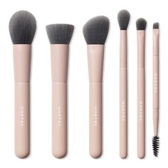 Travel Shaping Essentials Bamboo & Charcoal-Infused Travel Brush Set - Morphe | Ulta Beauty Good Makeup Brushes Set, Mini Makeup Brush Set, Makeup Brushes Aesthetic, Morphe Makeup Brushes, Morphe Brushes Set, Fake Makeup, Travel Brush, Travel Size Makeup, Travel Makeup Brushes