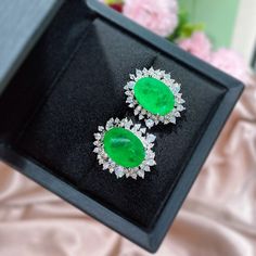 EMERALD Halo EARRING Stud Luxury Vibrant Green Emerald Earring MAY Birthstone Emerald Earring Neon Glowing 18KGP ♥ Ready to ship ♥ The main stone is the Finest Doublet Emerald. ♥ Absolutely gorgeous and beautifully handcrafted Finest Doublet Emerald in an exquisite setting. ♥ This classic yet trendy Jewelry makes the perfect Christmas/Anniversary/Valentine's/Birthday gift for her that will be treasured forever. We have confidence that the beautiful and sparkling piece will get her deeply moved a Green Plated Earrings For Formal Occasions, Formal Green Earrings With Metal Plating, Formal Green Plated Earrings, Green Oval Earrings For Party, Green Cubic Zirconia Oval Earrings, Green Oval Cubic Zirconia Earrings, Oval Green Cubic Zirconia Earrings, Emerald Earring, Emerald Halo