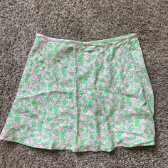 Never Worn Just Doesn’t Have Tags Pink Floral Print Skort For Vacation, Zara Floral Print Mini Skirt For Spring, Pink Floral Print Mini Bottoms, Pink Floral Print Mini Skort, Pink Floral Mini Skort, Trendy Pink Floral Print Mini Skirt, Trendy Flowy Skirt By Zara, Pink Floral Print Skort, Pink Floral Print Skort For Spring