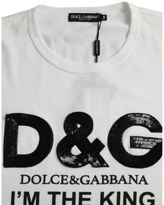 White D&G King Print Cotton Crewneck T-shirt Brand new with tags Crew neck and short sleeves Logo print and details 100% cotton material Made in Italy Perfect for any casual occasion Size on Tag: IT54 | XL Boot Pumps, Dolce And Gabbana Man, Cotton Logo, Dolce & Gabbana, Armani Exchange, Logo Print, Cotton T Shirt, Printed Cotton, Jean Shirts