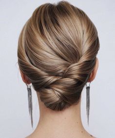 Updos Hairstyles for Your Trendy Looks in 2022, are an amazing hairstyle solution that you can try on long, medium and even short hair. Whether you li... Professional Low Bun, Updos For Older Women Over 50 Weddings, Trendy Updos 2023, Professional Updos For Long Hair, Classic Hair Updo, Tight Updo Hairstyles, Up Styles For Long Hair, Updo 2023, Low Updo Hairstyles