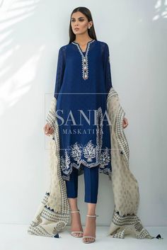 Adorn yourself in feminine cuts and luxe fabrics with Sania Maskatiya's latest Eid Collection'18. Avail free worldwide shipping till 23rd May 2018 on all Luxury Pret, Eid Collection and Menswear items. Shop now: www.saniamaskatiya.com/eid-2018 For queries and orders kindly inbox us or call/WhatsApp us at +92-321-1333355 #SaniaMaskatiya #SMLuxuryPret #Eid2018 #NewArrivals Ladies Suit Design, Pakistani Casual Dresses, Luxury Pret, Desi Wear, Pakistani Fashion Casual, Suit Design, Beautiful Dress Designs