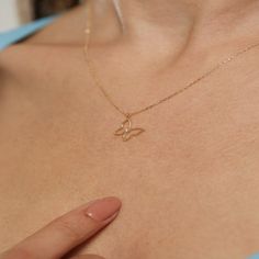 "◾14K Real Solid Gold Butterfly Necklace for Women, Charm Butterfly Pendant, CZ Stoned Dainty Gold Necklace, Spring Necklace, Gift for Her ❝ The best dainty gift alternative, Butterfly Necklace 🦋 The easiest way to show your 'love' to yourself and your loved ones ❞ By wearing a minimalist butterfly, you can reflect your style and feel like a free butterfly. Our dainty necklaces, which are Decently suited to your clothes, are the most popular symbol among women. ◾Made to order.◾ * Raw Material: White Diamond Butterfly Necklace For Gift, White Diamond Butterfly Necklace As Gift, Minimalist Butterfly, Gold Butterfly Necklace, Spring Necklace, Butterfly Necklace Gold, Dainty Necklaces, Minimal Necklace, Dainty Gold Necklace