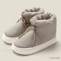 Lasaky - Couples Winter Home Anti-Skid Slippers with Thick Soles and Warm Cushioning. Mens Winter Shoes, Fuzzy Boots, Fur Snow Boots, Thick Heel Shoes, White Slippers, Winter Model, Warm Snow Boots, Shoe Sole, Winter Slippers