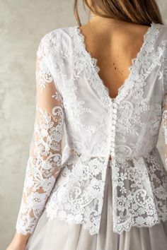 Lace Sleeve Shirt, Wedding Body, Body Lace, Glam Wedding Dress, Floral Lace Top, Bridal Tops, Lacy Tops, Lace Ball Gowns, Top With Long Sleeves