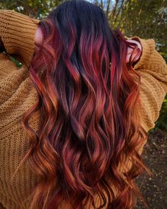 New Two Tone Hair Color Trends Multicolor Red Hair, Auburn Highlights In Red Hair, On Trend Hair Colour, Multi Red Hair, Fall Leaf Hair Color, Fall Themed Hair Color, Wine Red And Blonde Hair, Copper Hair With Dark Roots Red Ombre, Fall Inspired Hair Color Brunettes