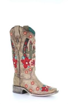 Cowboy Boot Storage, Womens Square Toe Boots, Minimalist Boots, Embroidery Square, Fashion Cowboy Boots, Corral Boots, High Leather Boots, Western Boots Women, Square Toe Boots