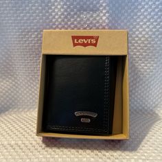 Brand New In The Box Levi’s Trifold Wallet _______________ Bundle And Save! Items Marked With Are 5 For $15 Fast Shipping! Casual Black Wallet Perfect For Gifts, Casual Black Trifold Wallet, Trifold Wallet, Levis Men, The Box, Levi's, Wallets, Man Shop, Wallet