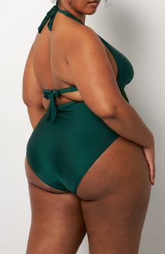 80s Celebrities, Big Women Fashion, Chubby Fashion, Plunging One Piece Swimsuit, Swimming Suit, Curvy Women Outfits, Plus Size Swimsuits, Cute Love Couple Images, Curvy Girl Outfits