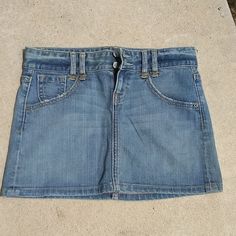 Gap Jeans Mini Jean Skirt Size 2 Nwot !! Super Cute !! Mini Jean Skirt, Gap Jeans, Jean Skirt, Dream Closet, Gap, Womens Skirt, Color Blue, Size 2, Super Cute