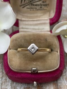 Vintage Princess Cut Diamond Solitaire Ring 18 Carat Gold, Diamond Engagement Ring, Square Diamond Ring, Diamond Jewellery Jewelry Gift   Size - N (UK), 53 1/2 (EU), 6 3/4 (US) Weight - 2.5g Diamond measures 2.5mm approx Setting measures 4.5mm approx    Sits 5mm off the finger Condition - Very good Hallmark - 750 (18 carat gold) Birmingham   A classic princess cut diamond solitaire ring crafted in 18 carat solid yellow gold.  This lovely ring is bezel set with a square cut sparkly diamond with a Hallmarked Diamond Promise Ring In Fine Jewelry Style, Classic Hallmarked Cluster Ring With Round Cut, Classic Emerald Cut Cluster Ring As Gift, Classic Emerald Cut Cluster Ring Gift, Heirloom White Diamond Ring With Vs Clarity, Heirloom White Diamond Ring Vs Clarity, Classic Solitaire Cluster Ring Gift, Classic Solitaire Cluster Ring As Gift, Classic Emerald Cut Cluster Ring