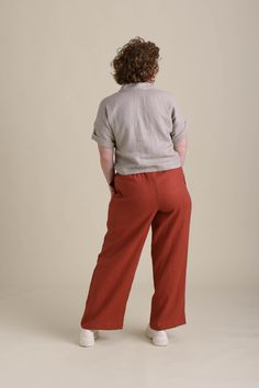 These lightweight 100% linen pants are the perfect piece to transition your wardrobe from summer to fall and back again. Pull-on style, wide-leg, inside pockets, and a comfortable wide elastic waistband. Flax Wide-leg Pants With Pockets, Casual Linen High-waisted Wide Leg Pants, Relaxed Fit Straight Leg Culottes With Pockets, Linen Lounge Pants With Side Pockets, High-waisted Wide Leg Linen Pants With Side Pockets, Wide Leg Linen Pants With Side Pockets, Relaxed Wide Leg Pants With Pockets And Loose Hips, Spring Linen Wide Leg Pants With Side Pockets, Linen Wide Leg Pants With Side Pockets For Spring