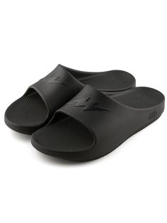 This is a comfortable and casual shoes by MO SPORTS that is made out of high quality and sturdy material. With unique mood of the design and comfortable wear, it will relax your tired feet.- 30% increased cushioning for comfortable wear- Ergonomic foot bed structure- Light rolling outsole with uniform pressure Comfortable Breathable Black Slippers, Casual Black Slippers With Arch Support, Comfortable Slip-resistant Sports Slides, Black Slip-on Slippers With Arch Support, Casual Black Breathable Slippers, Black Cushioned Sports Slippers, Comfortable Sports Slides With Removable Insole, Sporty Comfortable Slides With Cushioned Footbed, Comfortable Sports Slides With Arch Support