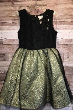 NEW WITHOUT TAGS - THE CHILDREN'S PLACE - HOLIDAY DRESS GIRLS SIZE 6X/7 BLACK / GOLD SLEEVELESS DRESS ZIPPER UP BACK JEWELS ON TOP LACE OVERLAY ON TOP BOTTOM IS GOLD COLORED CHEETAH PRINT WITH BLACK TULLE OVERLAY SKIRT BIN # 34 Black Festive Dress For Fall, Black Dress For Fall Festival, Festive Fitted Dress For Dress-up Occasions, Festive Fitted Dress For Dress-up Events, Fitted Holiday Dress For Fall Dress-up, Fitted Dress For Dress-up Holiday In Fall, Festive Fitted Party Dress, Festive Fitted Dresses For Formal Occasions, Fitted Holiday Dress For Dress-up In Winter