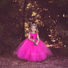 "This beautiful tulle dress is bright and eye catching on our beauty pink color. This tulle flower girl dress or formal gown for any event has a satin bodice and fluffy tulle skirt. Perfect year round. The dress top is lined and stretchy in the back. We can change these colors if you'd like! **THIS LISTING IS ONLY FOR 1 DRESS IN OUR BEAUTY PINK COLOR (TOP AND BOTTOM). WANT A SEWN IN SLIP TO LINE THE TUTU? https://www.etsy.com/listing/125566641/add-a-slip-to-the-tutu-dress-sewn-in At checkout, pl Pink Tulle Gown, Pink Flower Girl Dress, Tutu En Tulle, Burgundy Flower Girl Dress, Pink Flower Girl, Tulle Tutu Dress, Pink Tutu Dress, Pink Flower Girl Dresses, Vestidos Color Rosa