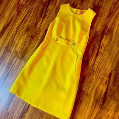 Brand New Tory Burch Dress. Size 10 Yellow Dress With Button Closure For Work, Yellow Tropical Print Sleeveless Dress, Yellow Daywear Dress With Button Closure, Tory Burch Dress 2022, Yellow Printed Sleeveless Mini Dress, Tory Burch Dress, Lovely Dresses, Tory Burch, New Dress