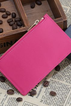 Womens minimalist coin purse card holder. Luxurious Premium Grade Leather RFID Smart Tech built-in to block thieves scanning your cards. Looks trendy & feels classy. Carries 5 cards with room for notes. The perfect travel accessory. Minimalist Card Wallet, Minimalist Cards, Minimalist Luxury, Purse Pink, Smart Tech, Slim Wallet, Nice Leather, The Pouch, Card Holder Leather