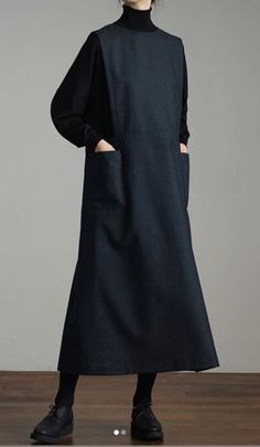 Korean Designers Fashion, Loose Clothes Outfits, Modern Womens Fashion, Apron Dress, Modest Fashion Outfits, 가을 패션, Looks Vintage, Outfits Casuales, Minimalist Fashion