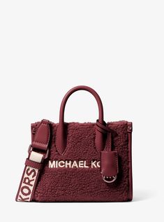 Mk Purse, Michael Kors Crossbody Bag, Michael Kors Outlet, Michael Kors Wallet, Michael Kors Handbags, Mini Tote, Purses Michael Kors, Small Crossbody Bag, Black Cross Body Bag