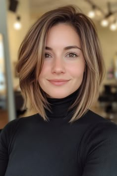 26 super-cute jaw-length haircut ideas that are taking over salons! Get inspired by these trendy styles and find the perfect look to refresh your short hair. 💇‍♀️✨ #JawLengthHair #ShortHairTrends #HairInspo Short Hairstyle Women 2024, Short Bobs Haircuts, Hairstyle For Women Over 50, Hairstyle For Women, Short Bobs, Hairstyles For Women Over 50, Mom Hairstyles, Shoulder Length Hair Cuts, Hair Brained