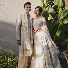 Indian Groom Sister Outfit, Onam Couple Outfits, Wedding Fixation Dress Kerala, Indian Couple Engagement Outfit, Engagement Dress For Kerala Bride, Onam Couple Photos, Kerala Mundu And Kurta Men, Kerala Traditional Engagement Dress