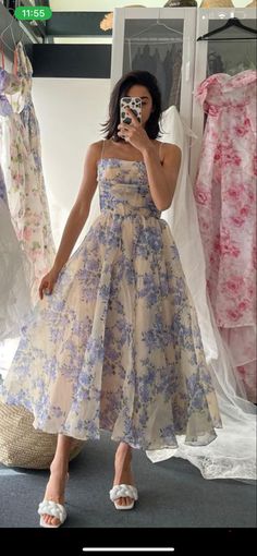 Artsy Dresses Formal, Midi Dress Indian Style, Artsy Formal Dress, Dresses For Wedding Guests Teens, Wedding Guest Dress Spring Classy, Teen Wedding Guest Dress, Formal Spring Dresses, Cute Fancy Dresses, Spring Wedding Guest Dress Classy