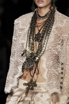 . Boho Mode, Mode Tips, Mode Boho, Gianfranco Ferre, Couture Mode, New Rock, Black Beauty, Looks Style, Look Chic