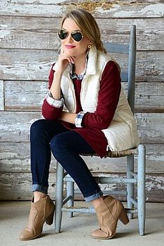 Cream vest layered look for fall! Cream Colored Vest Outfits, White Fluffy Vest Outfit, Ivory Vest Outfit, Light Pink Vest Outfit, Cream Puff Vest Outfit, Cream Puffy Vest Outfit, Puffer Vest Outfits For Women Fall, Ivory Puffer Vest Outfit, Cream Vest Outfits For Women