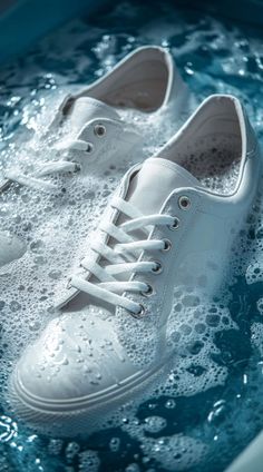 Want to know how to clean white sneakers and keep them looking fresh? Check out these 8 simple hacks for cleaning white sneakers! From the best way to clean white sneakers to the best ways to keep your white shoes clean, we've got you covered. ​ ​Learn how to clean white sneakers the easy way and keep them sparkling white.