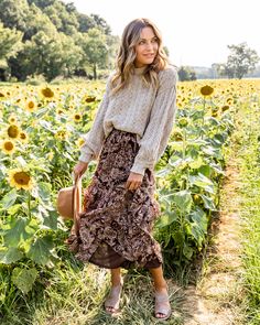 Brina Paisley Ruffle Skirt - Mocha - Eleven Oaks Boutique Rok Outfit, Cute Modest Outfits, Ruffles Fashion, Church Outfits, Trendy Fall, Photo Outfit, Outfit Inspo Fall, Fall Fashion Trends, Felt Hat