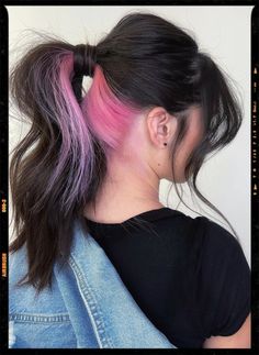 Black and Pink Hair Pink Underneath Hair, Pink Peekaboo Hair, Natural Dark Hair, Hidden Hair Color, Peekaboo Hair Colors