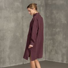 Margo works no matter what the season – the sensational throw-it-on-and-don't-think-twice shirtdress. With tons of versatility and layering potential for transitional weather, our 100% Linen shirt combines the easygoing nature with the casual elegance of button-down. You can throw it over black jeans or wear it alone with sandals, sneakers, booties, and more. Fall Cotton Shirt Dress With Roll-up Sleeves, Relaxed Fit Shirttail Hem Dress For Fall, Fall Shirttail Hem Relaxed Fit Dress, Relaxed Fit Knee-length Shirt Dress With Placket, Fall Dresses With Relaxed Fit And Shirttail Hem, Relaxed Fit Knee-length Shirt Dress, Casual Long-sleeved Shirt Dress Relaxed Fit, Relaxed Fit Long Sleeve Casual Shirt Dress, Casual Long Sleeve Shirt Dress For Fall