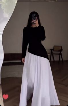 Classy Modest Dress, Elegant Hijabi Dresses, Hijabi Dress Aesthetic, Hijabi Fashion Dress, Elegent Hijabi Dress, Modest Classy Dresses, White Hijabi Dresses, Modest Abayas Aesthetic, Skirt Outfits Hijab